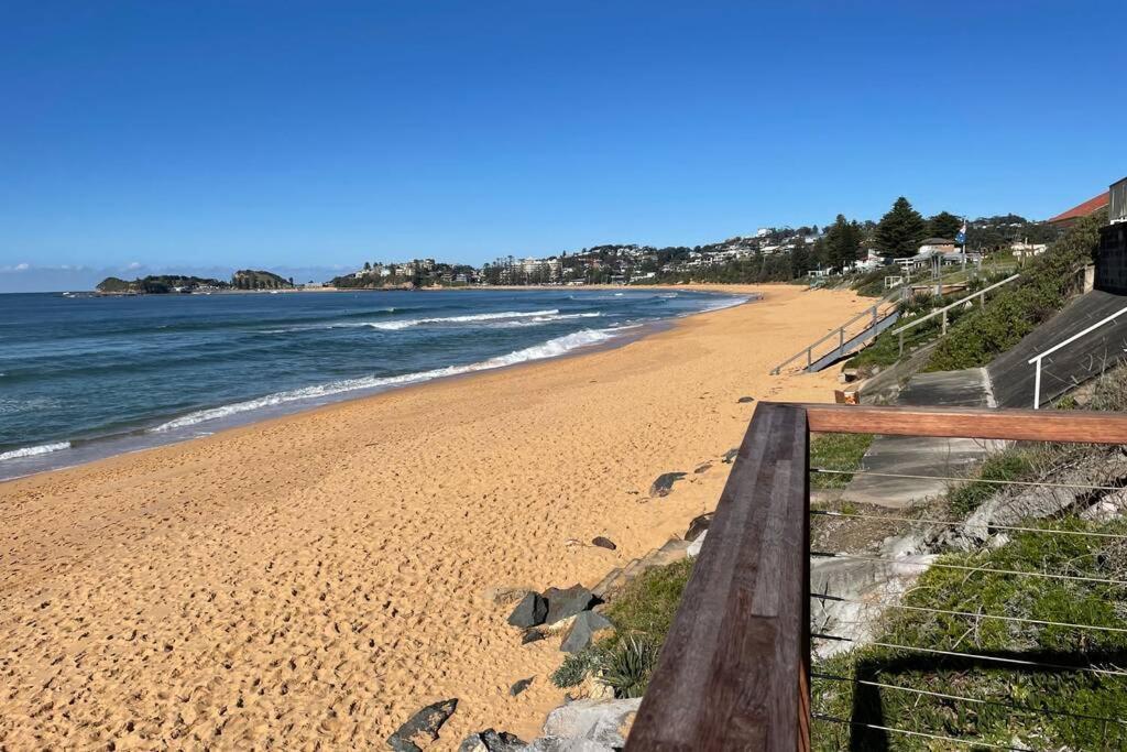 Absolute Beachfront Surf Unit In Terrigal/Wambi Apartment Wamberal Exterior photo